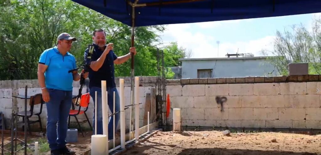 F 1 Avanza la construcción de la escuela en Praderas del Mezquital