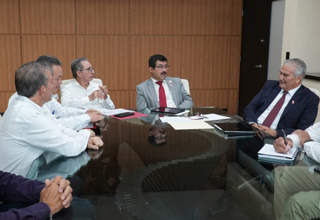 8 oct U 1 La UAT y la Secretaría de Salud fortalecen el mejoramiento de la enseñanza médica