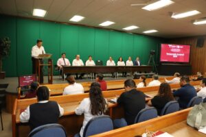E 2 Capacita SST a personal médico para la atención oportuna de infecciones respiratorias