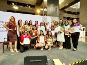 E 2 Reconoce SEP a maestras tamaulipecas