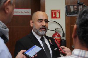 E 3 Tren de pasajeros a Nuevo Laredo no se puede comparar con