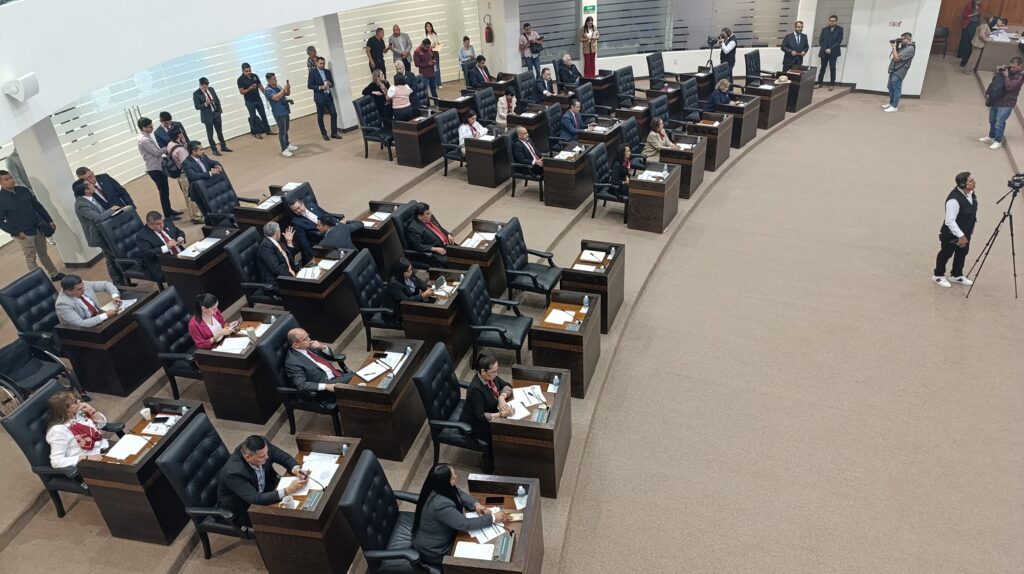 E 5 Ismael sigue sin presentarse al Congreso del Estado