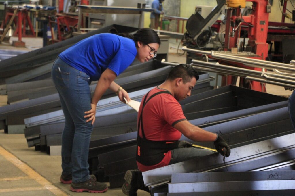 E 1 Tamaulipas confirma liderazgo en empleos del sector manufacturero