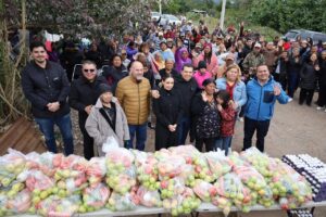L 1 Con apoyo alimentario cuidan salud de familias vulnerables en Victoria