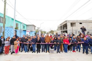 F 2 Inauguró Carlos Peña Ortiz pavimentación por más de 4