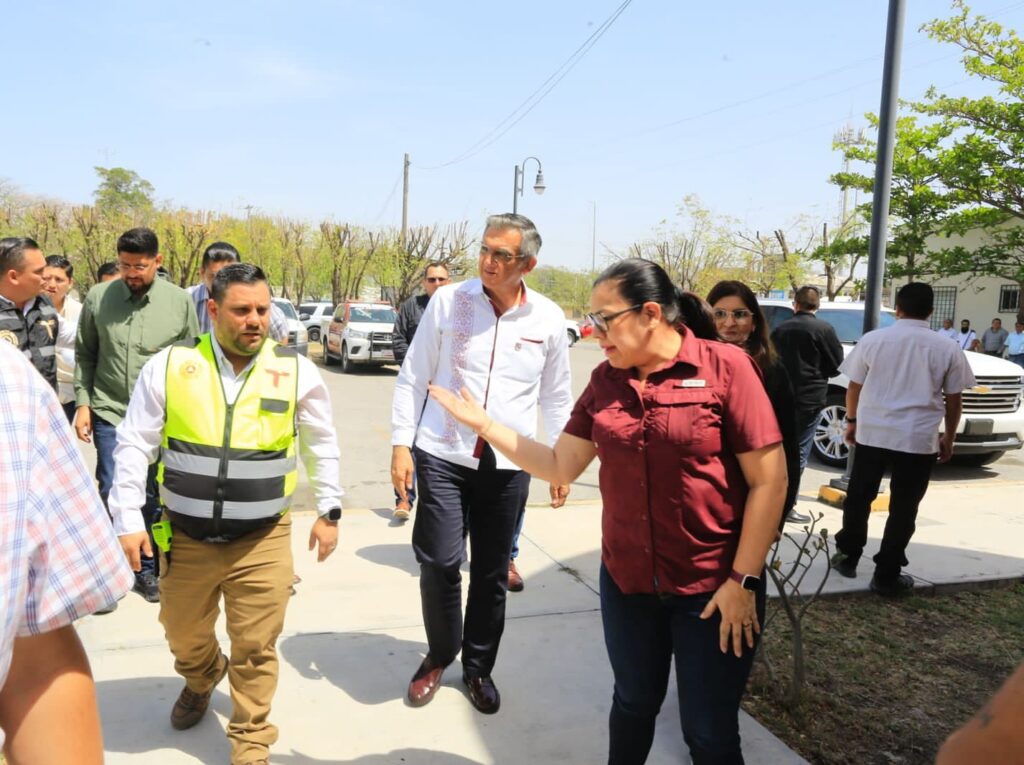 P 1 Coordina gobernador acciones contra incendios registrados en zona cañera y altiplano
