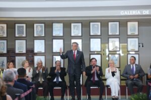 15 may P 1 El magisterio es el eje y futuro del país Américo (1)