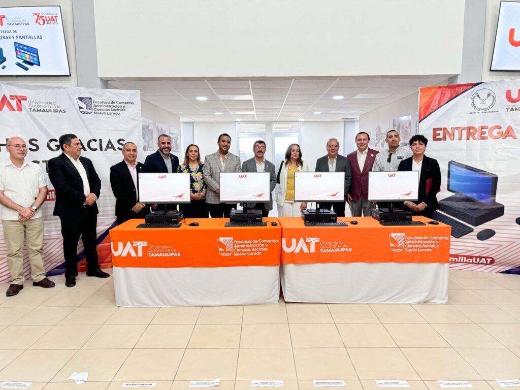 20 may U 1 Entrega rector de la UAT equipamiento a universitarios de Nuevo Laredo