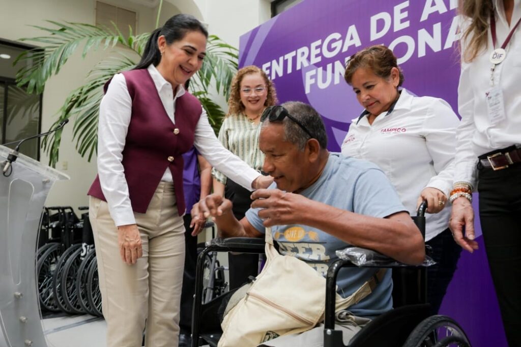 3 may Z 1 Encabeza Mónica Villarreal Nueva Entrega de Aparatos Funcionales