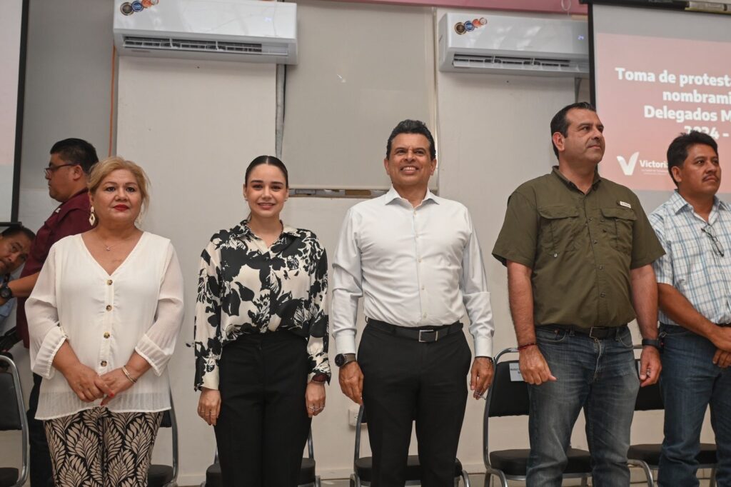 18 jun L 1 Entrega alcalde nombramientos a delegados ejidales