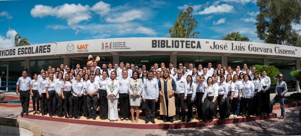 18 jun U 1 Entrega rector equipamiento en la Facultad de Ciencias de la Educación y Humanidades