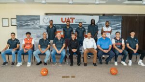 3 jul D 1 Presenta rector al nuevo Correbasket UAT (1)