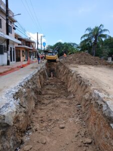 22 ago Z 1 Progresa quinta etapa de reconfiguración de colector sanitario en importante sector de Tampico