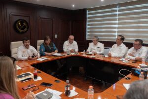 4 ago U 1 Llama rector a su gabinete a redoblar esfuerzos (1)