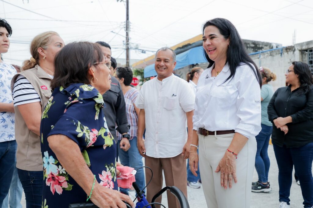 6 ago Z 3 Arranca Mónica Villarreal el programa de obra pública municipal con la entrega de la primera de 30 obras